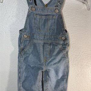 The Children’s Place Baby Denim Overalls 9–12 Months – Railroad Stripe